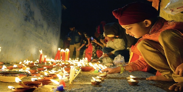 Diwali And Bandi Chhor Divas Observed At Richmond Gurdwara