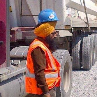 Turban Wearing Sikhs Press For Rule Changes In Bc For Hard Hat Exemption
