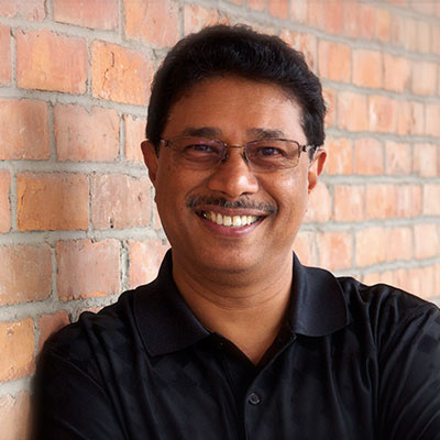 South Asian Techie From Kelowna Voted Top Entrepreneur Over 40
