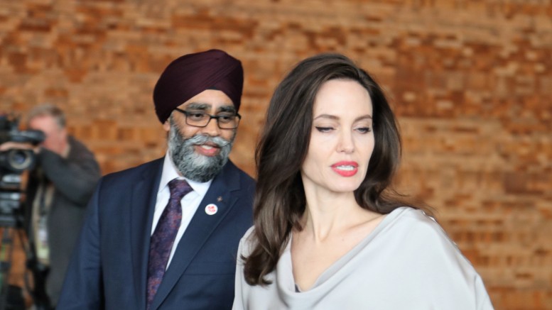 Sajna Ve Sajna: Jolie & Sajjan Meet At Un Peacekeeping Defence Ministerial Conference In Vancouver