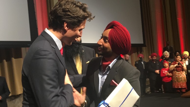 Pm Trudeau Honours Punjabi Singer Satinder Sartaj
