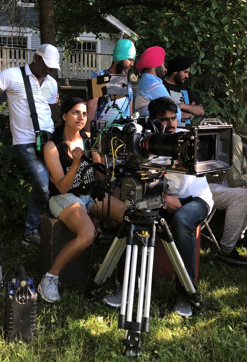 FILM FANATIC: Aman Bassi Is A Rising Young Star In The Film-Entertainment World