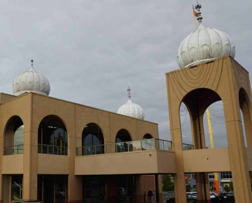 Surrey Sikh Gurdwara Offers Free Delivery Of Groceries And Meals During COVID-19 Isolation