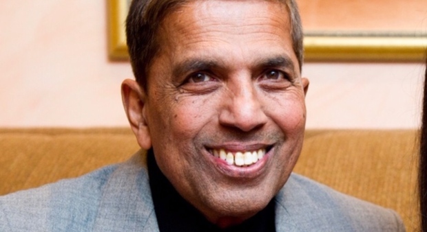 Healthy Ismaili-Canadian Man First South Asian To Die Of COVID-19 In Toronto
