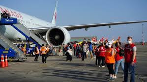 FLIGHT POLITICS: Canadian Government Trying To Bring (Indo-)Canadians Home Amidst Criticism And Infighting