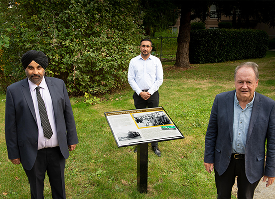 Komagata Maru Storyboard In Surrey Park Honours Victims Of The Doomed Voyage