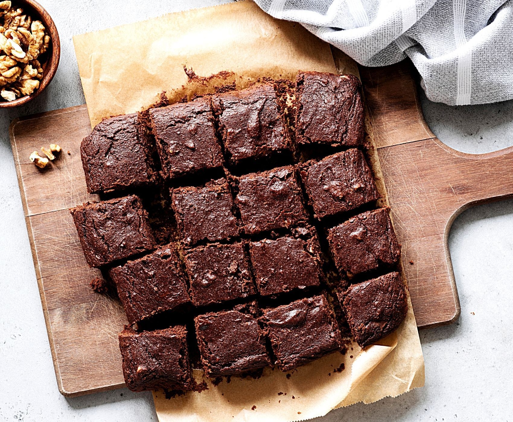 PLATES OF FLAVOUR: Chocolate Lovers Will Dig Into Incredibly Fudgy Brownies