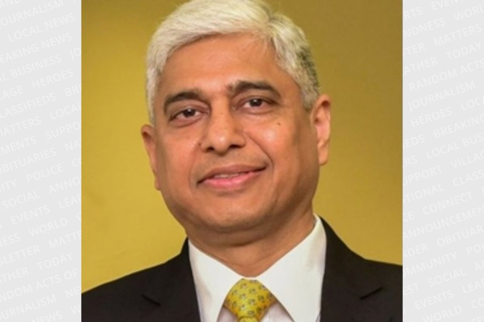 Former India’s High Commissioner To Canada And Slumdog Millionaire Author To Be Honoured By Canadian University